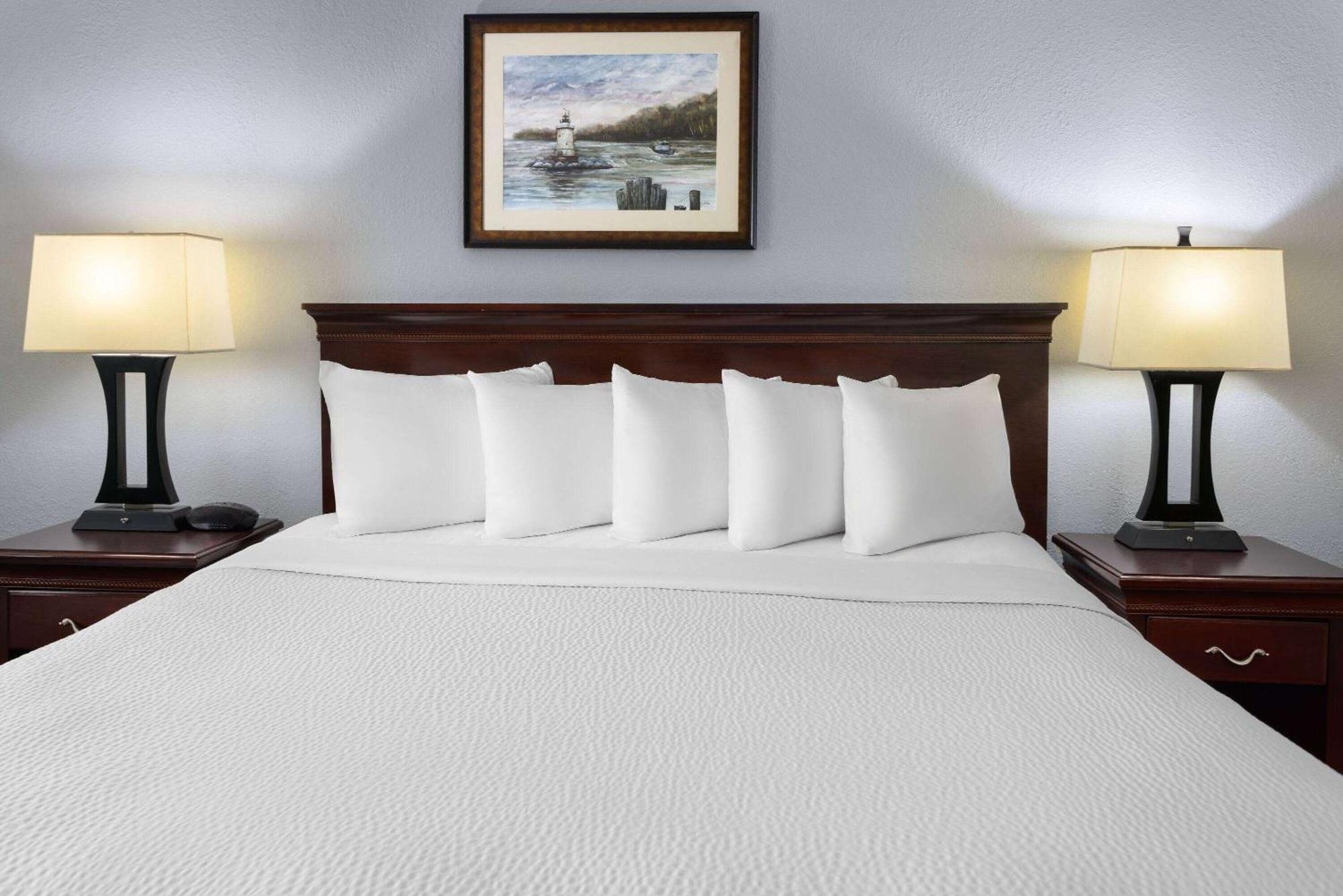 Days Inn By Wyndham איירון מאונטיין מראה חיצוני תמונה
